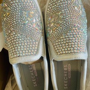 Skechers Memory Foam walking shoe